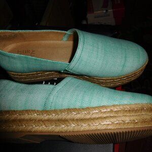 NIB 9.5M NATURALIZER PLATFORM ESPADRILLE TURQUOISE LINEN BLUE FABRIC THEA